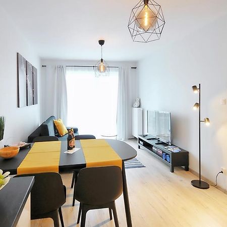 Apartament Andar Z Miejscem Parkingowym Kołobrzeg Exteriör bild